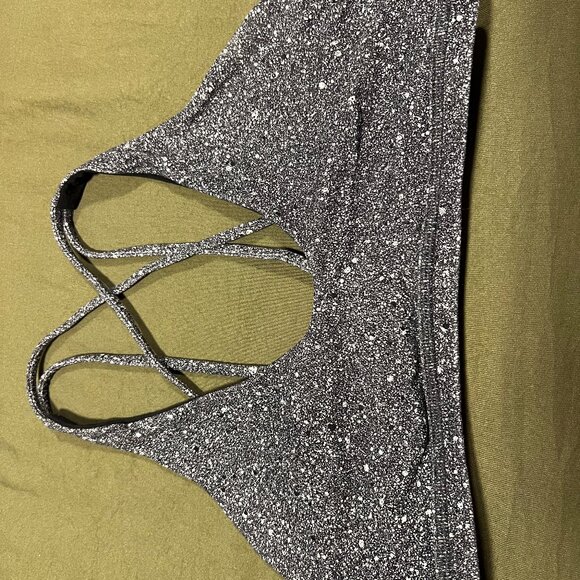 Lululemon Sports Bra - Picture 1 of 2